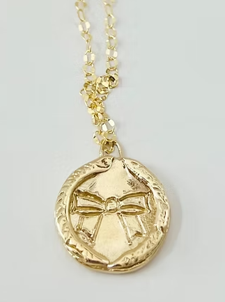 Here Bow Necklace